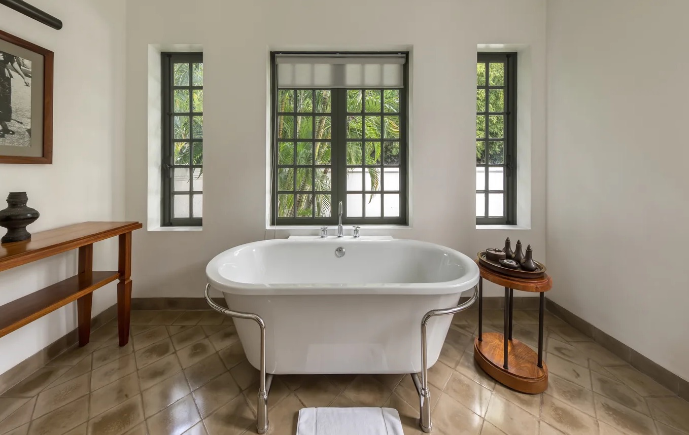 Shower & Tub Overflow Cleanup in Flower Mound, TX